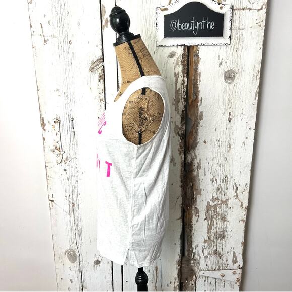 VS PINK Tropic like it’s Hot tank top BARBIECORE - Picture 3 of 6